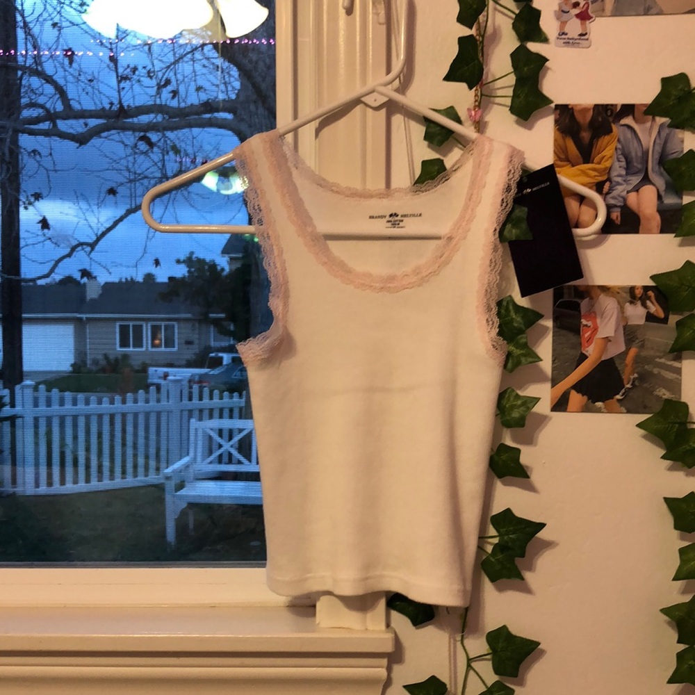 SOLD ON DEPOP NWT pink brandy ribbed lace tank